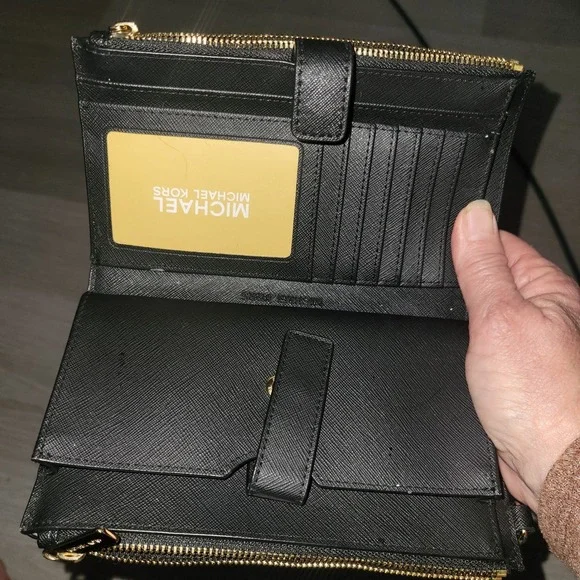 Michael Kors NEW Jet Set Travel L Double Zip Wristlet Black Saffiano Leather - Picture 5 of 6